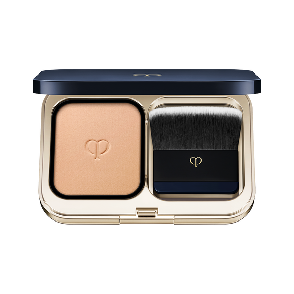 Shiseido Cle de Peau Beaute Teint Poudre Éclat Powder foundation with sponge